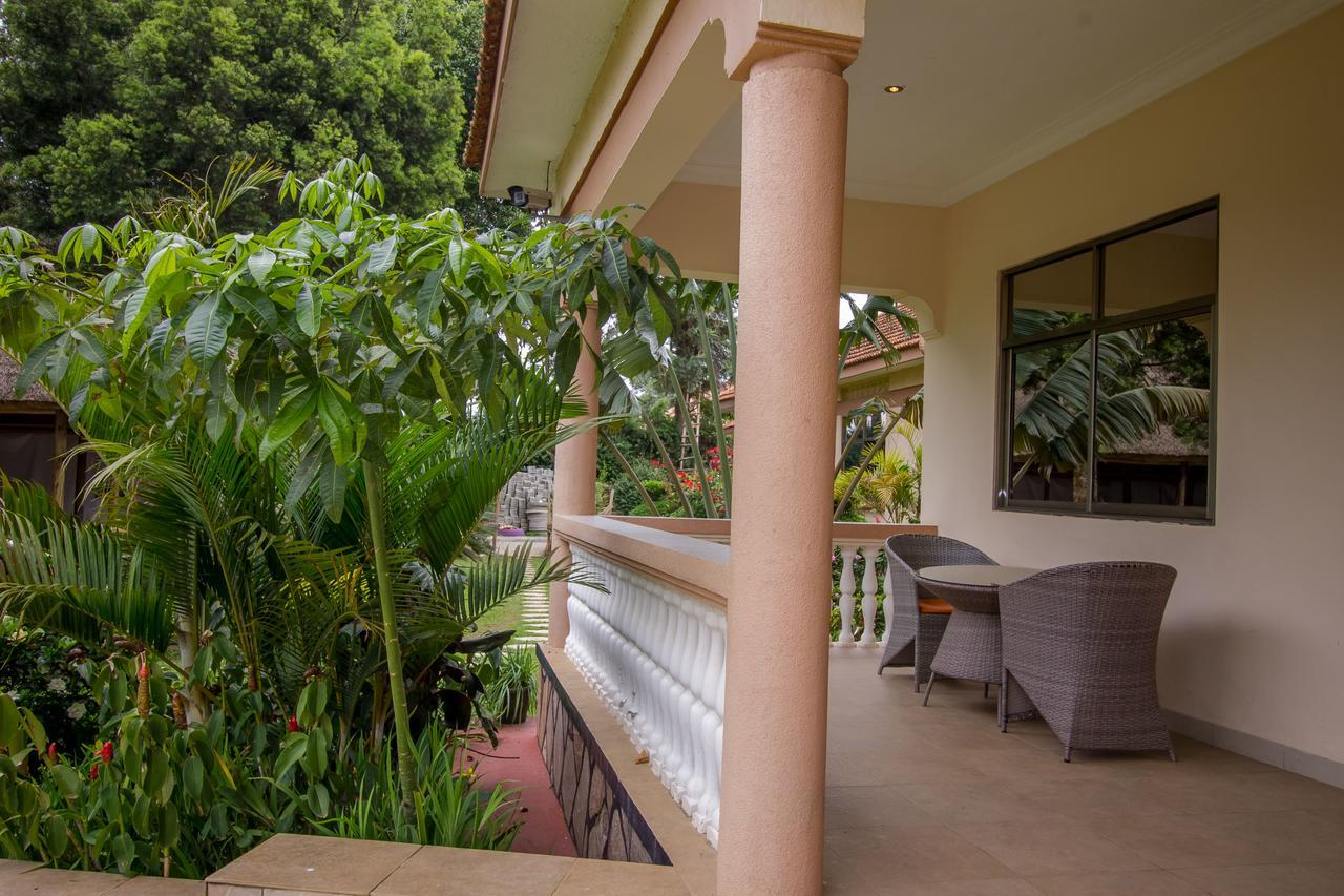 Tuzza Hotel Bushenyi 외부 사진