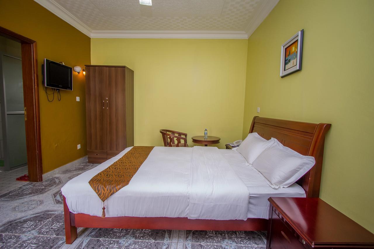 Tuzza Hotel Bushenyi 외부 사진